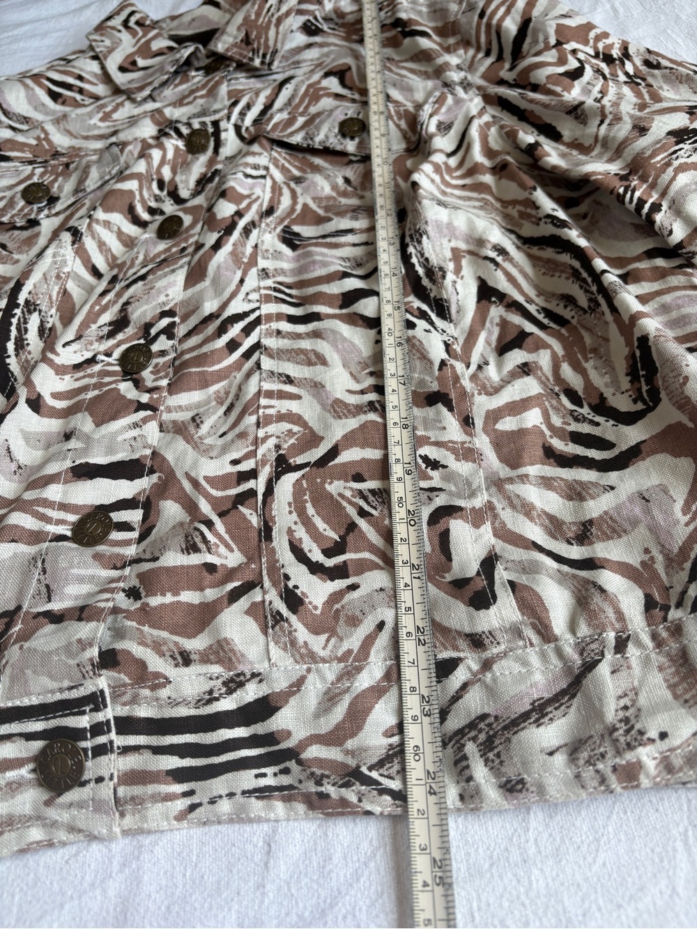 Carole Little Women's Printed Button-Front Jacket in Beige and Brown - Picture 10 of 12